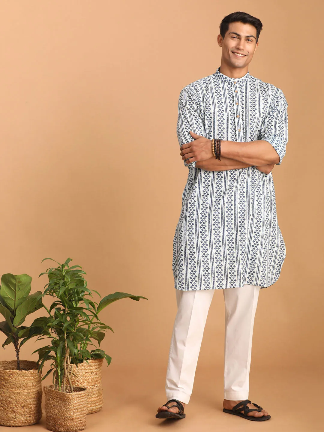 VASTRAMAY Men's Geometrical Striped Kurta Set